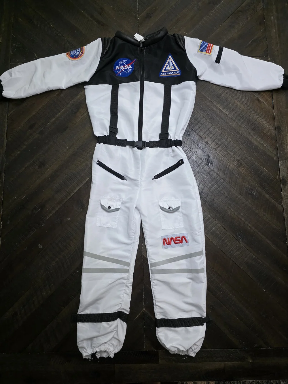 Nasa Kids' Astronaut Jumpsuit Medium